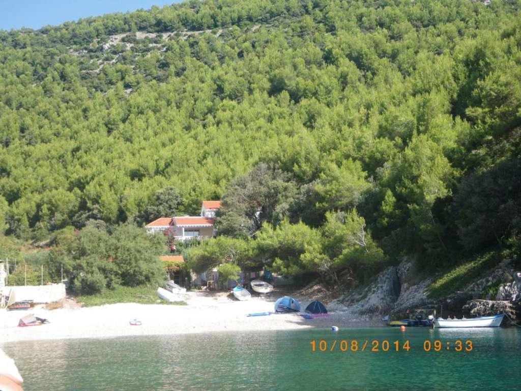 Secluded Fisherman's Cove Bratinja Luka, Korcula - 12764 Zrnovo